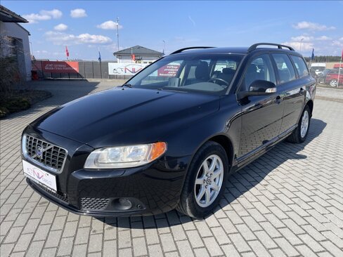 Volvo V70 Kombi 2,4 l 136 kw