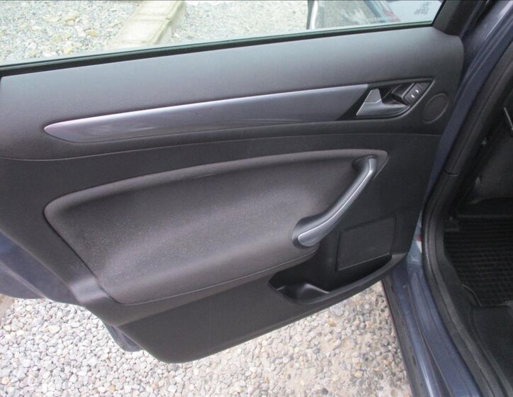 Ford Mondeo Kombi 2,0 l 103 kw