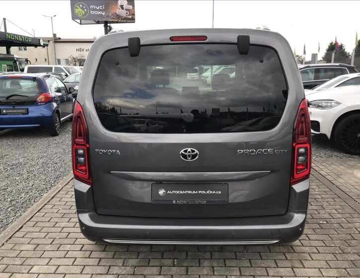 Toyota ProAce City Verso Kombi 1,5 l 96 kw
