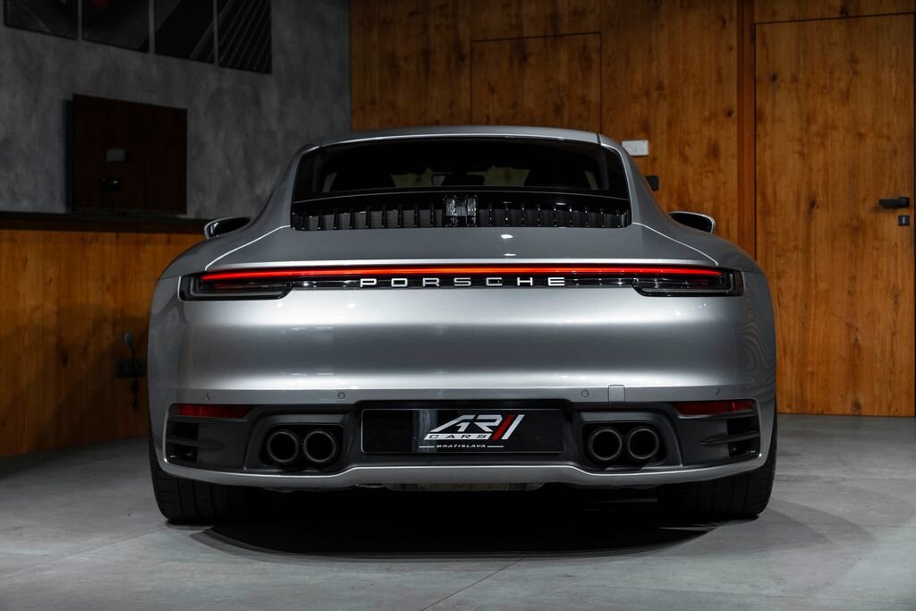 Porsche 911 Kupé 3,0 l 283 kw