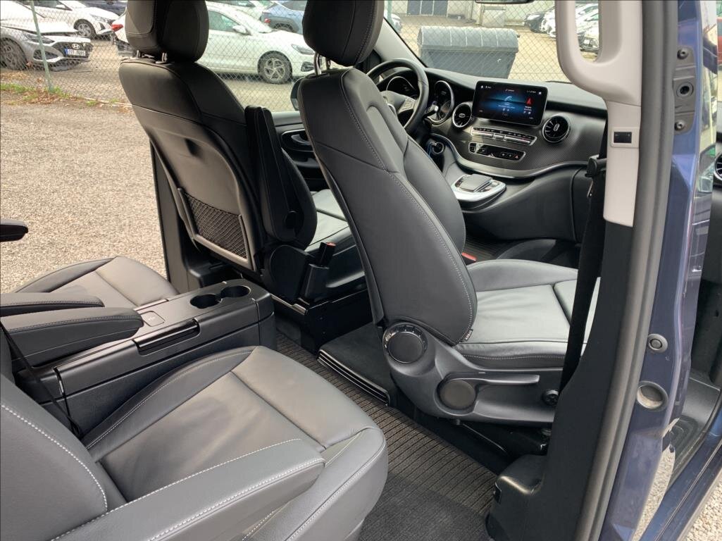 Mercedes-Benz Ostatní Ostatní 2,0 l 174 kw