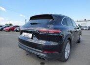 Porsche Cayenne SUV 2,9 l 324 kw