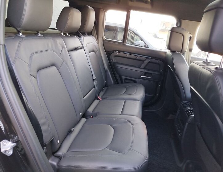 Land Rover Defender SUV / Terénní 3,0 l 258 kw