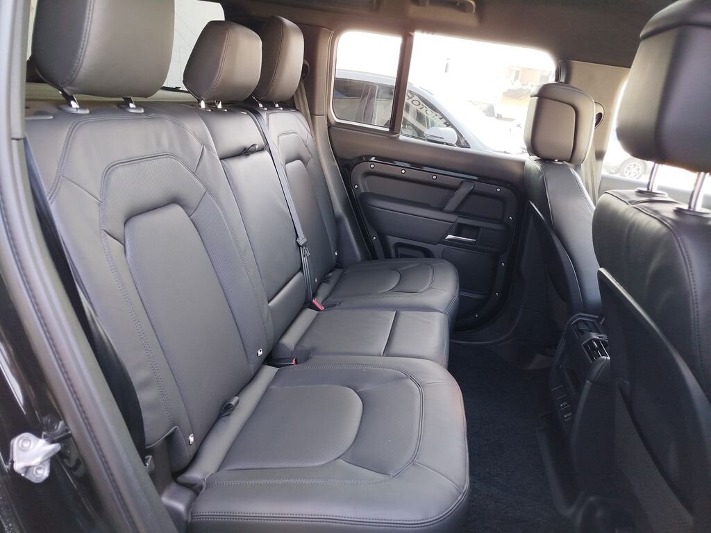 Land Rover Defender SUV / Terénní 3,0 l 258 kw