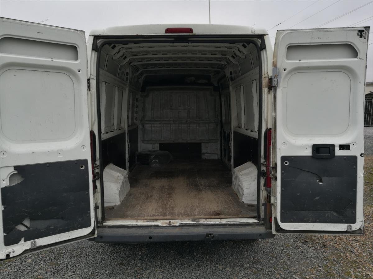 Peugeot Boxer Skříň 2,2 l 110 kw