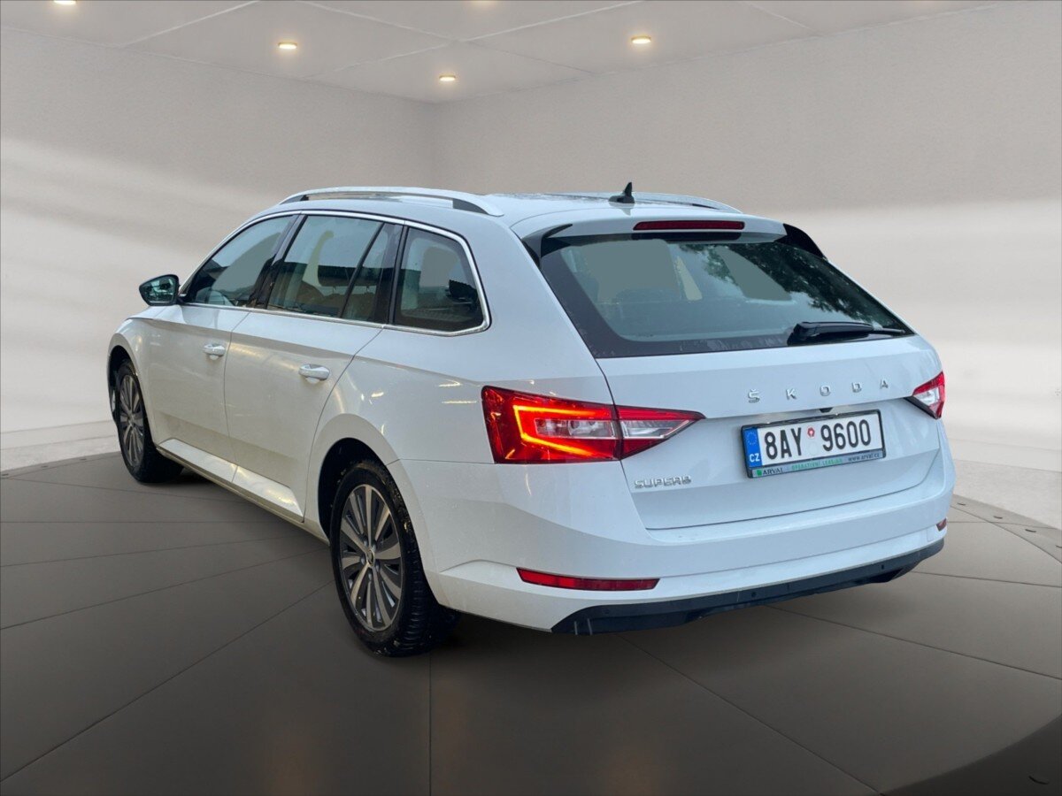 Škoda Superb Kombi 2,0 l 110 kw