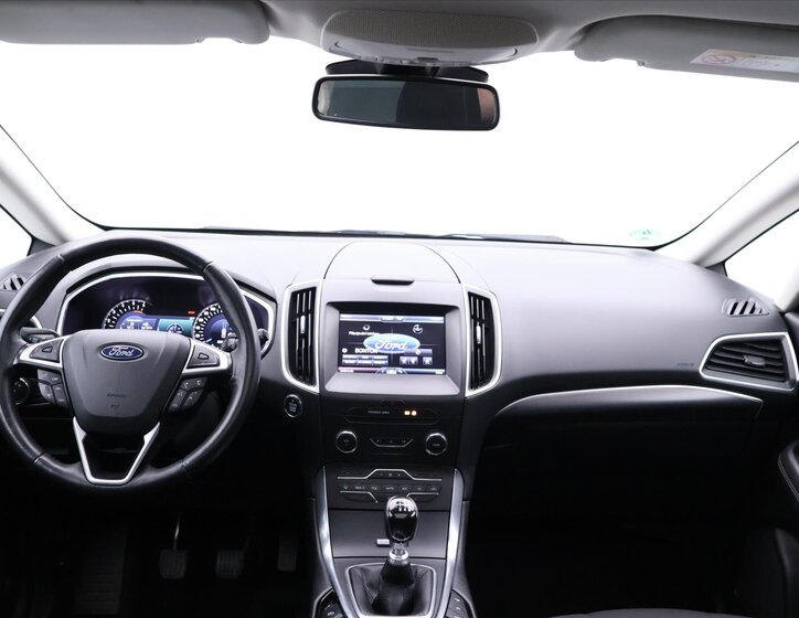 Ford S-MAX MPV 2,0 l 132 kw