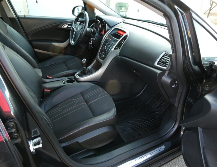 Opel Astra Kombi 1,4 l 88 kw