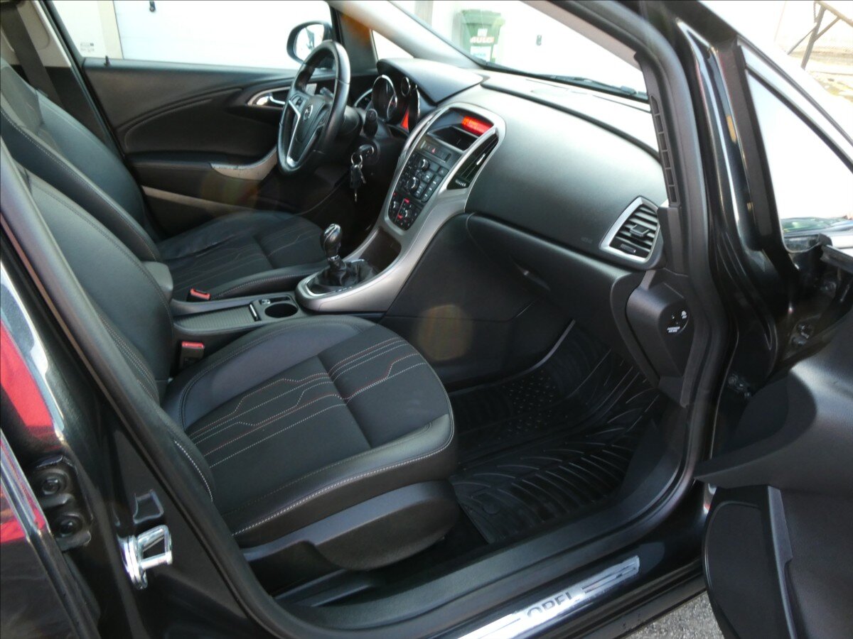 Opel Astra Kombi 1,4 l 88 kw