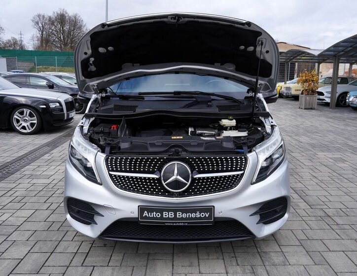 Mercedes-Benz Třídy V MPV 2,0 l 176 kw
