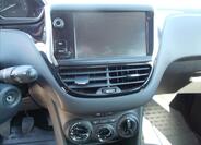 Peugeot 208 22