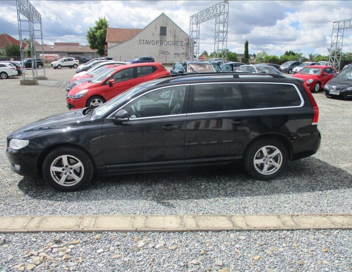 Volvo V70 Kombi 2,0 l 133 kw