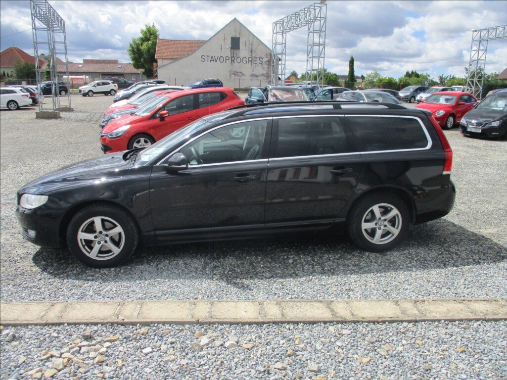 Volvo V70 Kombi 2,0 l 133 kw
