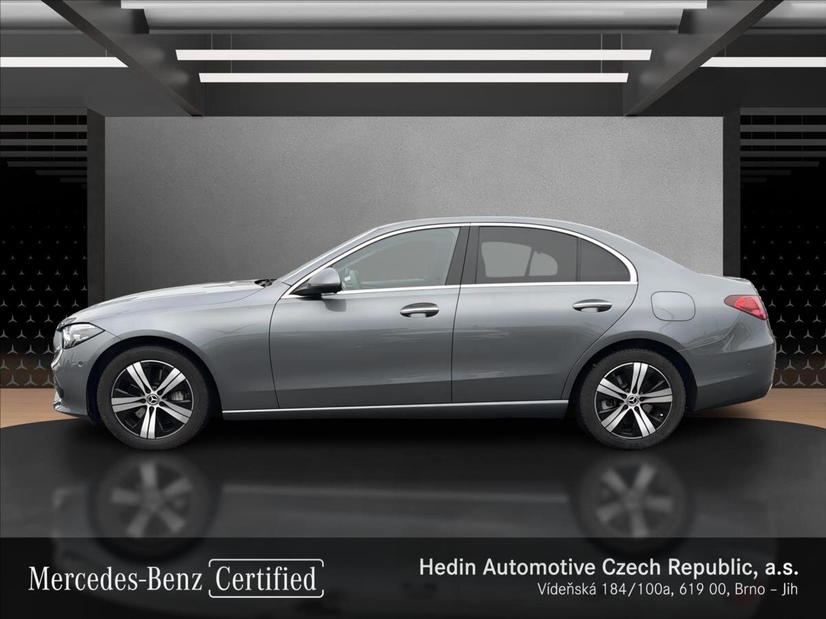 Mercedes-Benz Třídy C Sedan / Limuzína 2,0 l 145 kw