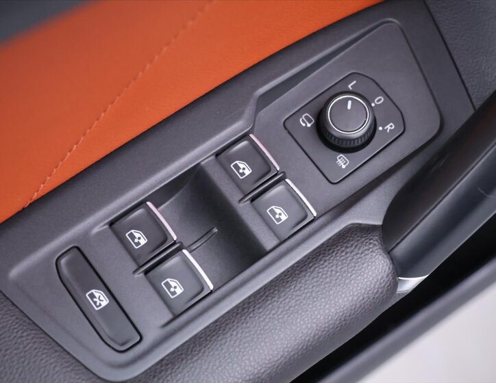 Volkswagen Tiguan SUV 2,0 l 176 kw