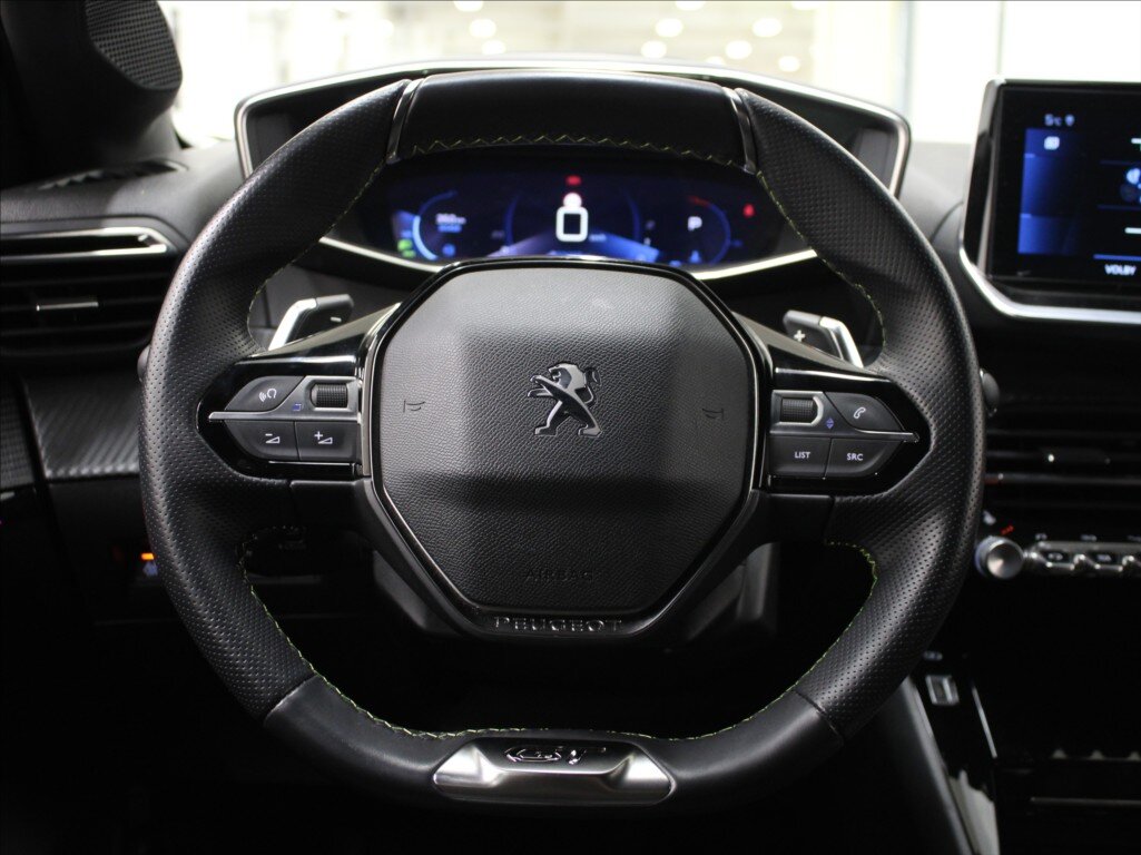 Peugeot 208 Hatchback 1,2 l 74 kw