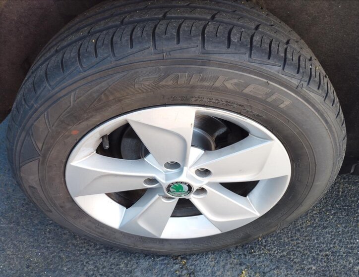 Škoda Yeti SUV / Terénní 1,2 l 77 kw