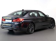 BMW Řada 5 Sedan 3,0 l 195 kw