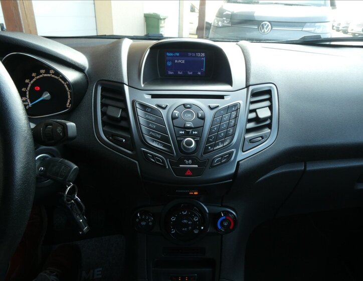 Ford Fiesta Hatchback 998,0 59 kw