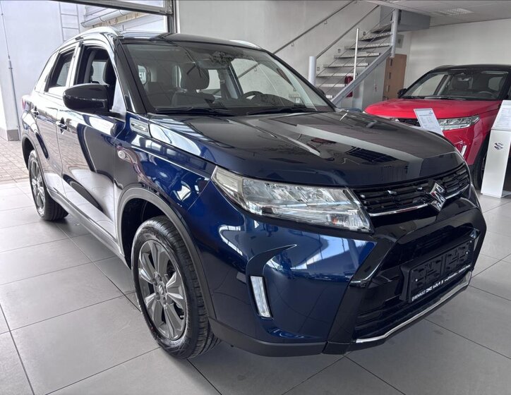 Suzuki Vitara SUV / Terénní 1,4 l 81 kw