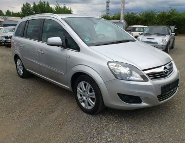 Opel Zafira 3