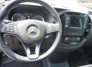 Mercedes-Benz Vito 13
