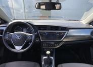 Toyota Auris 21