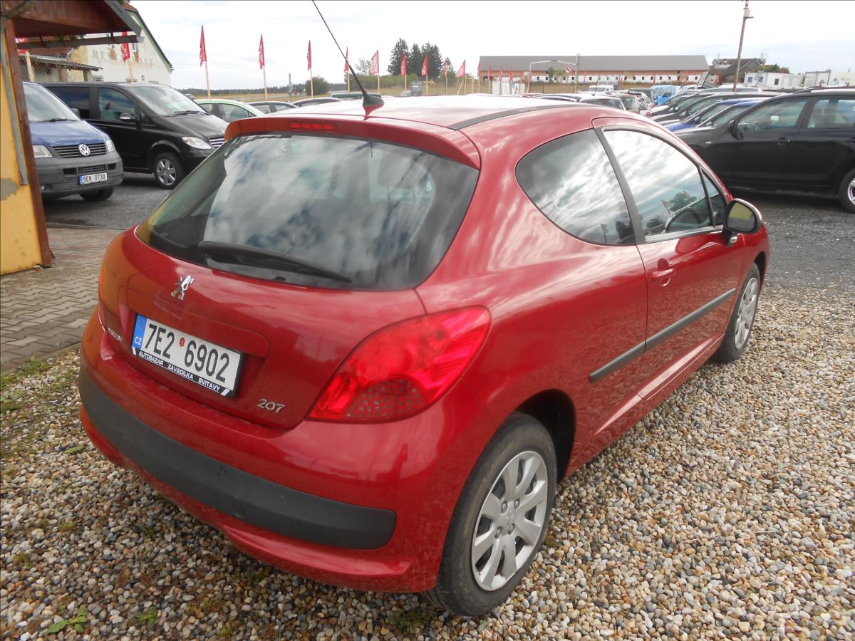 Peugeot 207