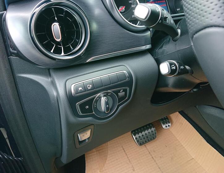 Mercedes-Benz EQV 13