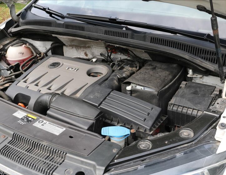 Seat Alhambra Kombi 2,0 l 103 kw