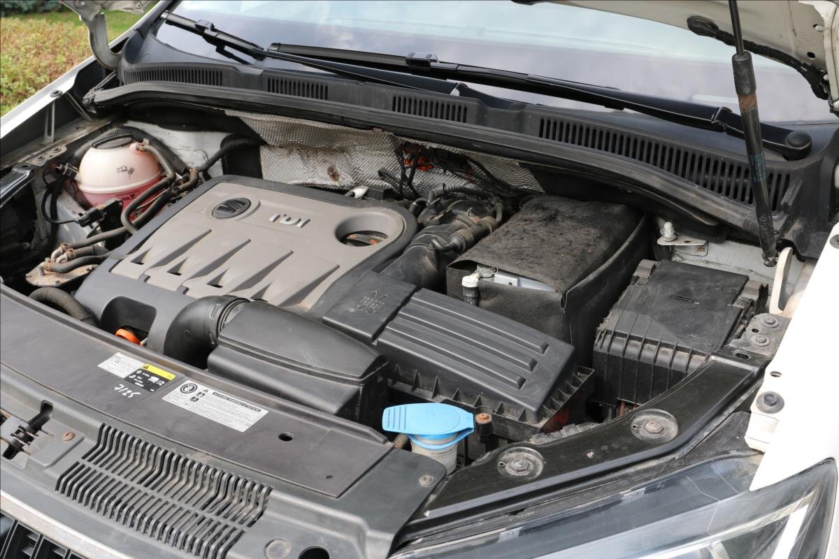 Seat Alhambra Kombi 2,0 l 103 kw