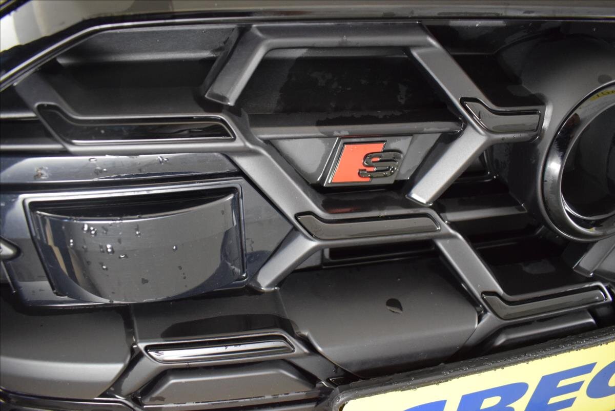 Audi S6 Kombi 3,0 l 253 kw