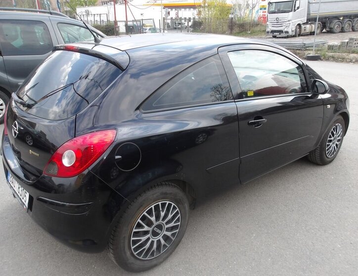 Opel Corsa Hatchback 1,2 l 59 kw