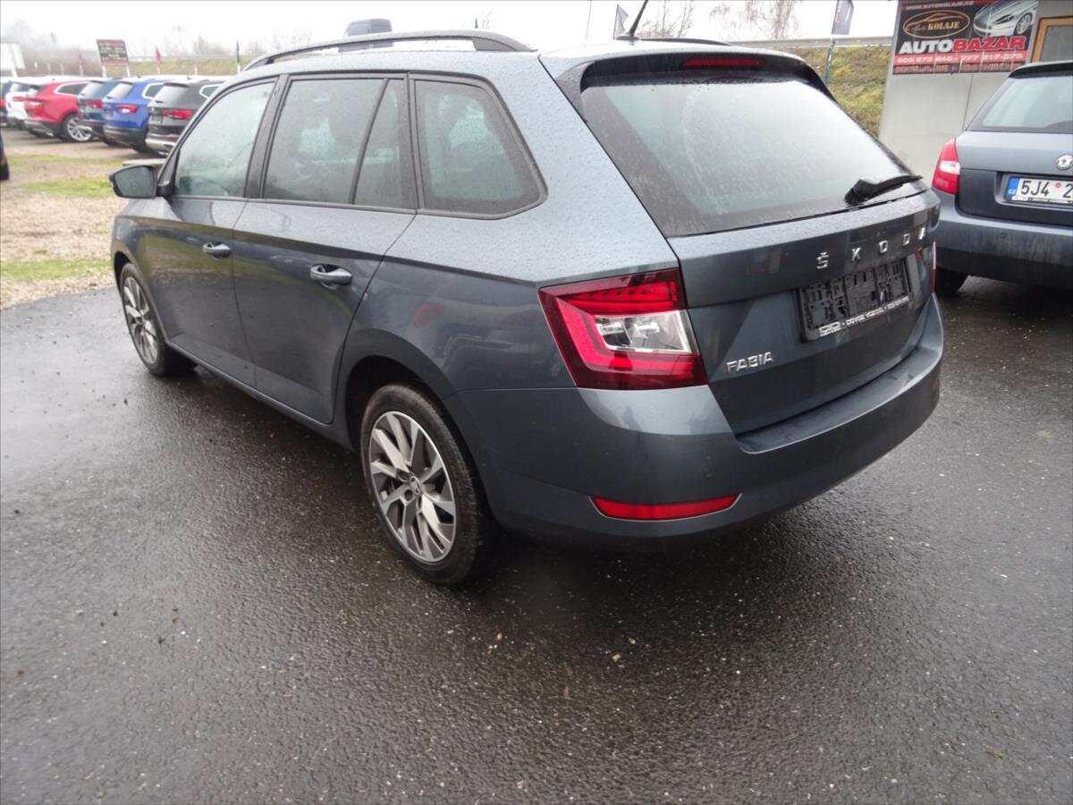 Škoda Fabia Kombi 999,0 70 kw
