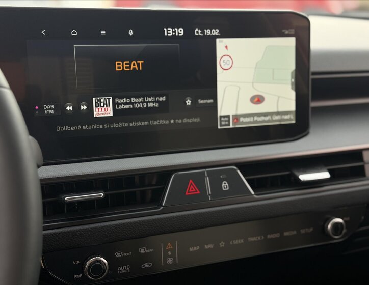 KIA Stonic CUV / Crossover 998,0 74 kw