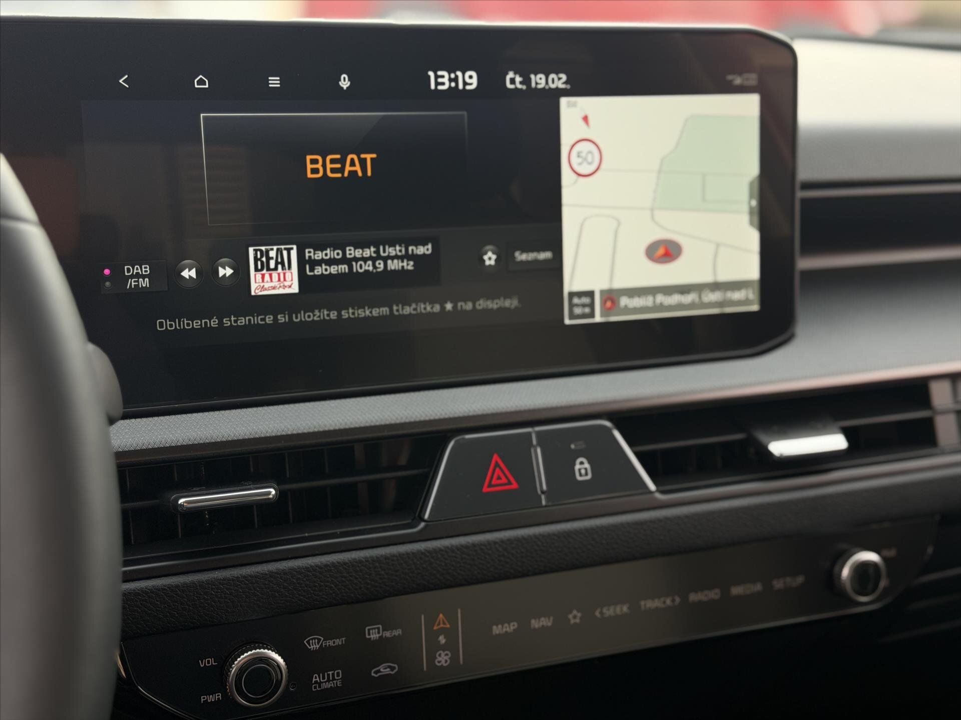 KIA Stonic CUV / Crossover 998,0 74 kw