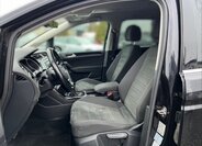 Volkswagen Touran 7