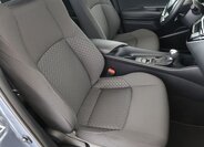 Toyota C-HR SUV 1,8 l 72 kw