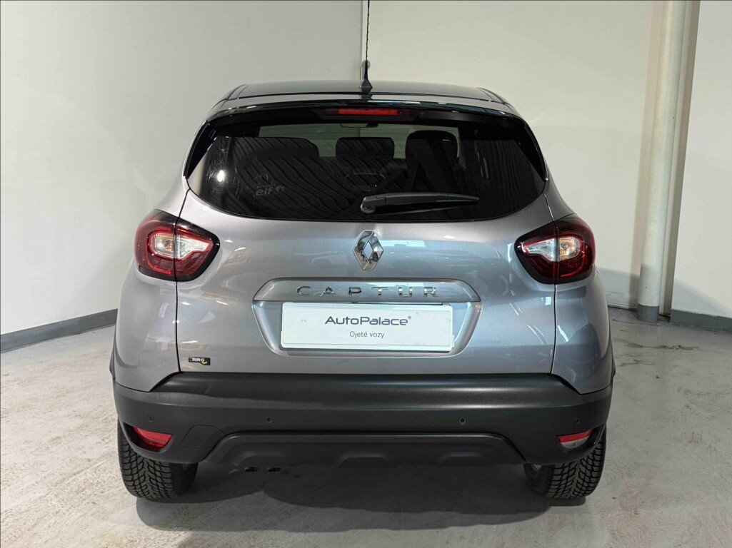 Renault Captur SUV / Terénní 1,3 l 110 kw