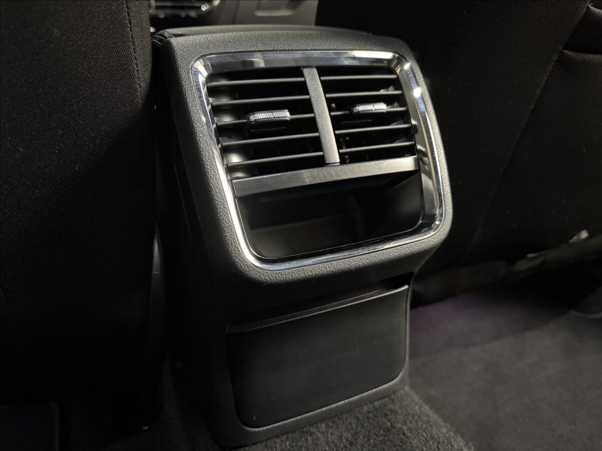 Škoda Octavia Kombi 1,4 l 150 kw