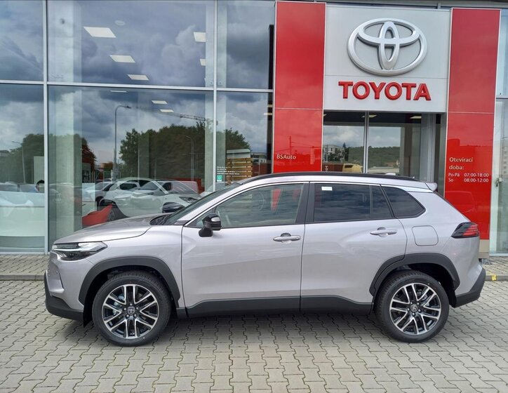 Toyota Corolla Cross SUV 1,8 l 103 kw