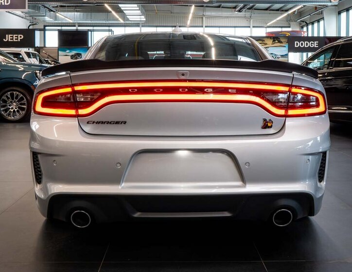 Dodge Charger Sedan 6,4 l 362 kw