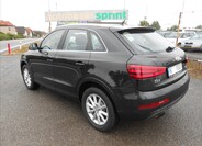 Audi Q3 4