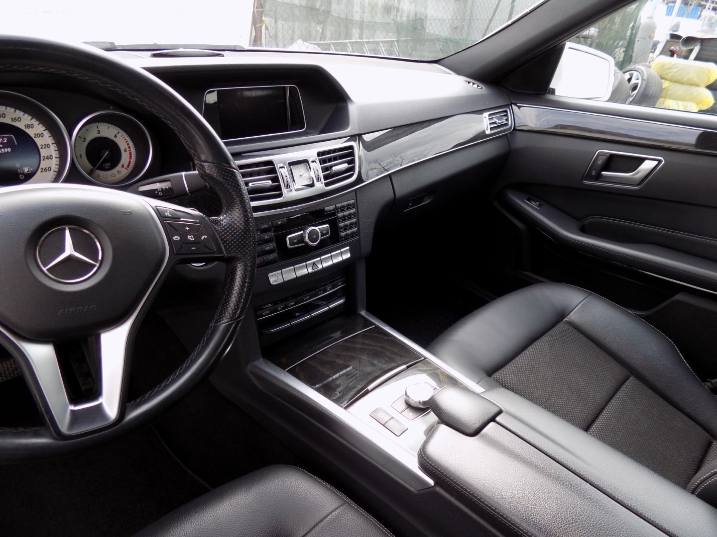 Mercedes-Benz Třídy E Sedan / Limuzína 2,1 l 125 kw