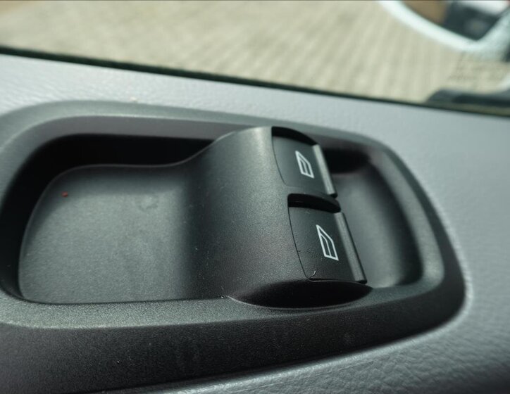 Ford Transit Ostatní 2,0 l 96 kw