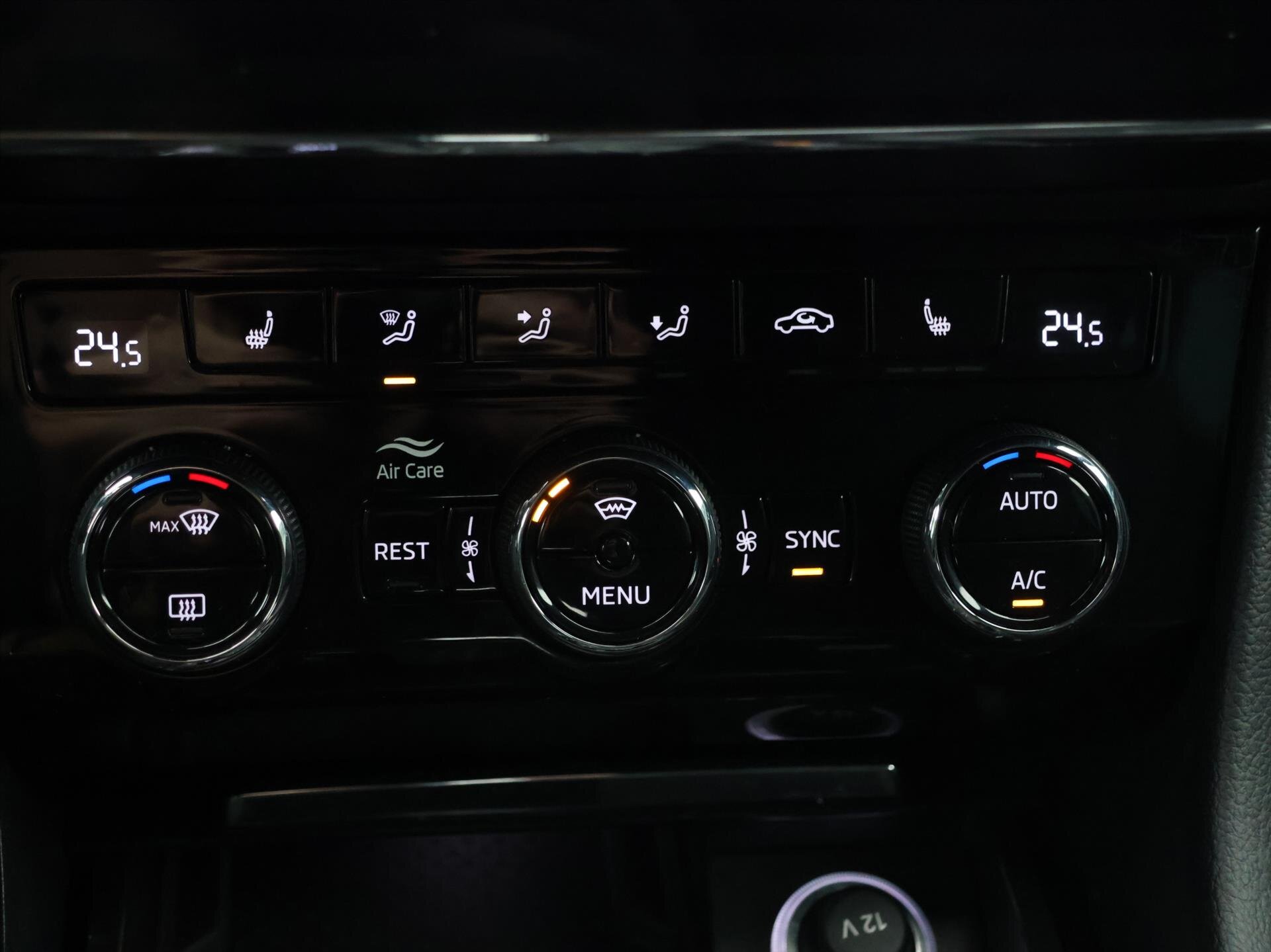 Škoda Superb Liftback 2,0 l 147 kw