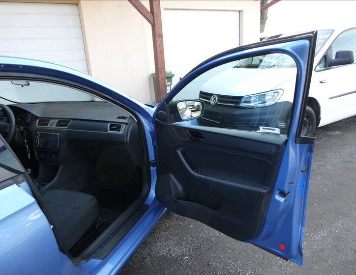 Škoda Rapid Liftback 1,2 l 63 kw