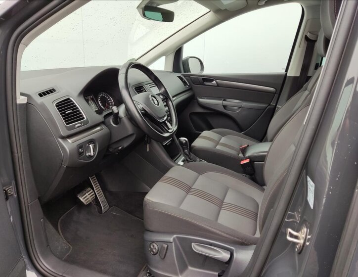 Volkswagen Sharan MPV 2,0 l 110 kw