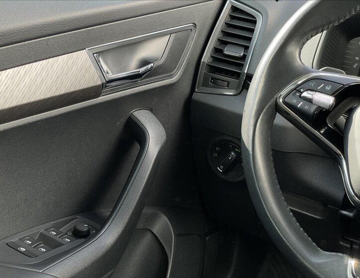 Škoda Karoq SUV / Terénní 2,0 l 110 kw