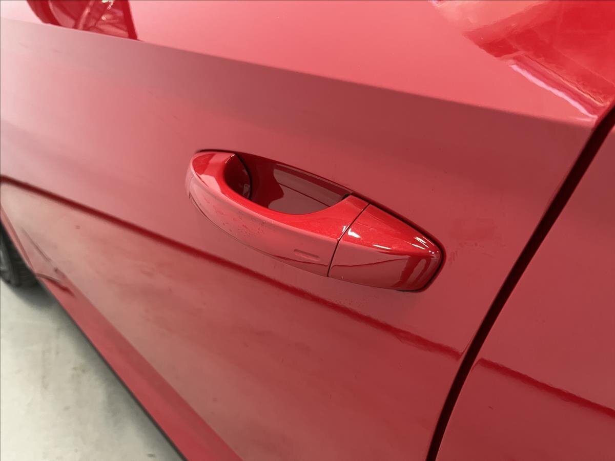 Škoda Superb Kombi 2,0 l 147 kw